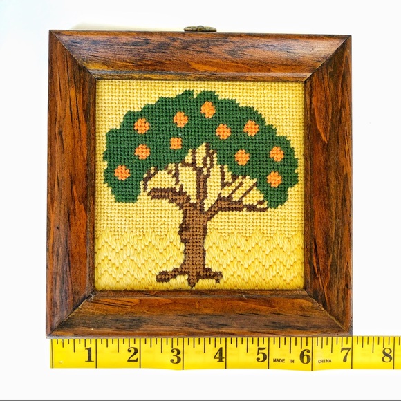 SOLD Vintage🍊70s/80s Seasons Cross-stitch Duo! - Picture 7 of 7